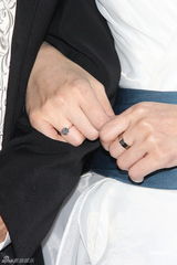 组图：香港演员姚乐怡穿婚纱公布结婚喜讯