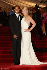 高清图：大都会朋克派对众星个性礼服狂野性感