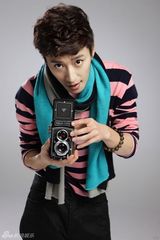 组图：《我的经济适用男》全明星阵容写真大片