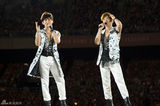 组图：东方神起日本个唱召7.2万观众开创新历史