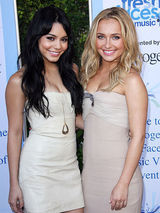 幻灯：好莱坞星闻动向 罗伯茨闯印度碧昂斯玩F1