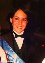 组图：男子因迷恋布兰妮大胆变性隆胸