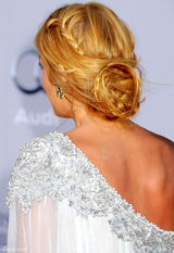 高清组图：布莱克-莱弗利盛装亮相 白纱裙飘逸