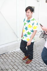 高清图：陈浩民择太太生日入院产女心情兴奋