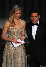 高清组图：第82届奥斯卡现场 迪亚兹颁奖长裙飘逸