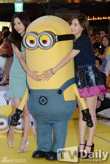 组图：少时泰妍徐贤助阵《卑鄙2》俏皮似娃娃