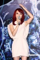 幻灯图：张韶涵睽违三年再登小巨蛋 透露有歌中剧