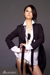 幻灯图集：林心如追逐“完美” 写真尽显冷艳狂野