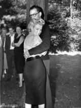 组图：玛丽莲-梦露第三段婚姻(1056-1961)