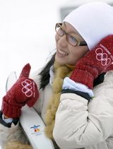 幻灯：刘岩火炬传递接受考验 与陈奕迅为冬奥加油