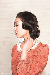 组图：宣璐俏皮春日写真演绎百变小萝莉