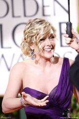 高清组图：金球奖红毯 简-克拉科夫单肩礼服秀