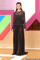 组图:TVB台庆钟嘉欣杨怡竞艳 黄忠泽吴卓羲抢镜