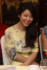 组图：《三国》主演台湾宣传 何润东佩服陈建斌