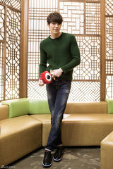 高清组图：对话金宇彬 想和李钟硕拿情侣奖