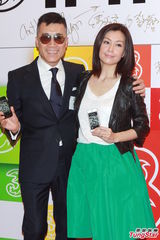 组图：伍咏薇力撑杨怡为人 何超盈否认新恋情