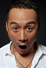 组图：高虎另类表情写真 演绎文艺嬉皮男