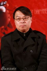 幻灯图：《唐伯虎2》探班 三才子“教坏”黄晓明