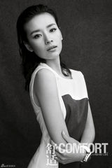 高清图：董洁全新写真曝光 成熟蜕变温暖淡然