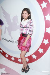 Twins代言娇媚动人 阿Sa谈旧爱想多生宝宝(图)