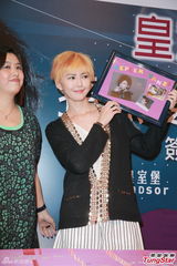 组图：孙燕姿产后身材好 内地18城巡演开启