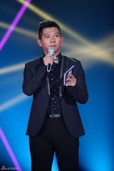 组图：《歌手》半决赛上演 邓紫棋茜拉三女杰PK