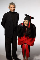 组图：“萌学生”杨采妮与“怪老师”徐克