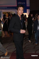 高清图：香港电影节开幕红毯 汤唯鲍起静等群星汇聚