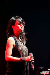 组图：林忆莲开唱新歌发布 男友恭硕良缺席