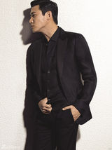 组图：陆毅化身摩登绅士 国民偶像全面归来