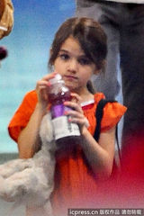 组图：小苏瑞猛练体操 奥运“种子”初长成