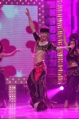 高清图：《华人大综艺》各路山寨明星PK“春晚”