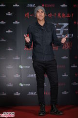 组图：余文乐挑大梁宣传新戏 彭于晏拿阮经天开涮