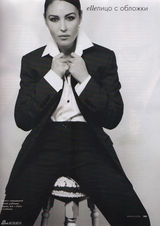 组图：莫妮卡-贝鲁奇登《ELLE》封面 烈焰红唇