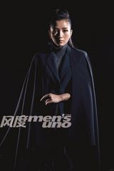 组图：何洁2011经典造型盘点 娇俏酷帅变身双面娇娃