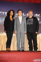 组图：吕克-贝松新片台北取景 赞台湾人美地美