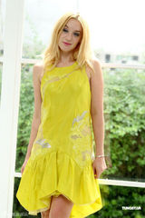 组图：法国小辣椒露迪芬-莎妮热情亮相金马影展