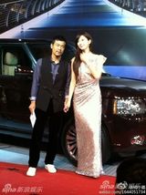 高清图：芭莎明星慈善夜开幕 众星走红毯星光熠熠 