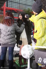 高清组图：林宥嘉绯闻女友邓紫棋台湾拍摄专辑MV