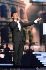 组图：吴宗宪现场翻唱历届最佳台语歌手作品