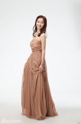 组图：中国恐龙女上韩国整容节目变芭比娃娃