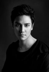 组图：丁子峻《偏偏爱上你》首度化身企业吸血鬼