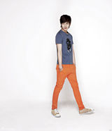 高清组图：俞承浩IU合拍服饰海报休闲风格展个性