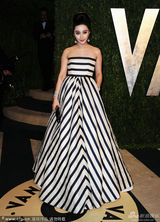 组图：李冰冰范冰冰奥斯卡派对相聚盛装合影