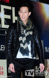 组图：泽演朱元李玹雨李宝英等捧场《TOPSTAR》