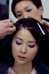 幻灯图： 江一燕拍广告 清纯佳人变身朋克女郎