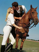 组图：凯特-阿普顿香艳杂志大片 手捧酥胸与裸男缠绵