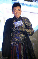 组图：《冰封》定档明年4月 甄子丹王宝强耍狠