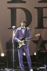 组图：方大同音乐会开幕 周柏豪连诗雅献唱