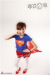 组图：《车在囧途》王一楠变女超人 和郭德纲谈情